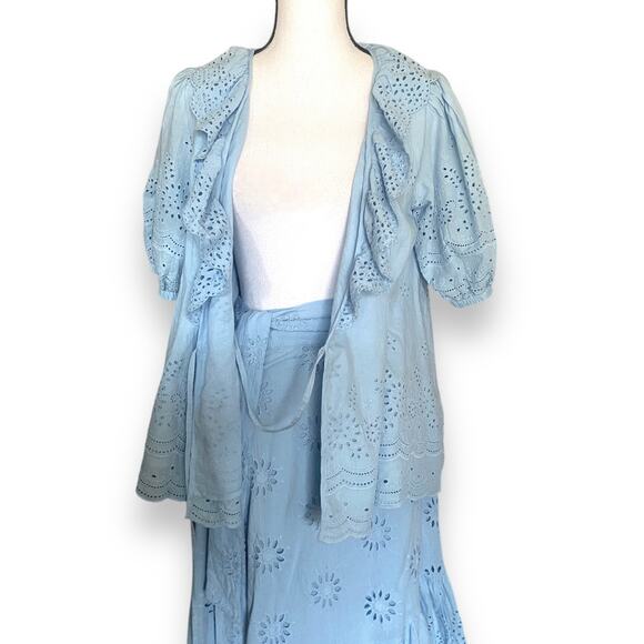 Roller Rabbit Eyelet Lace Wrap Skirt Puff Sleeve Blouse Sz S Light Blue - Picture 8 of 16